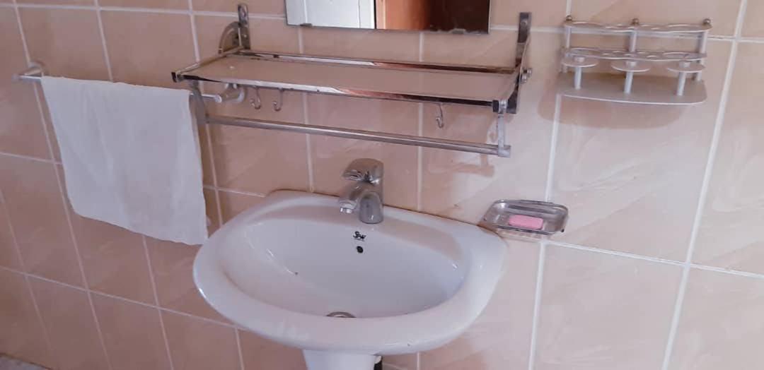 Centre D'Accueil Casa Dell'Annunciazione Rusizi- Kamembe- Cyangugu -Rwanda B&B 외부 사진